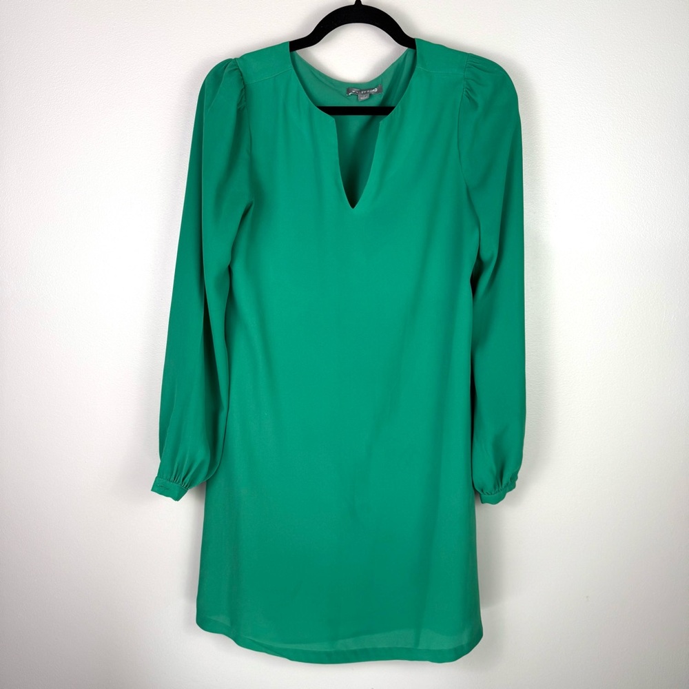 Tinley Road Green Long Sleeve Shift Dress Small V Neck Career Cocktail Lined